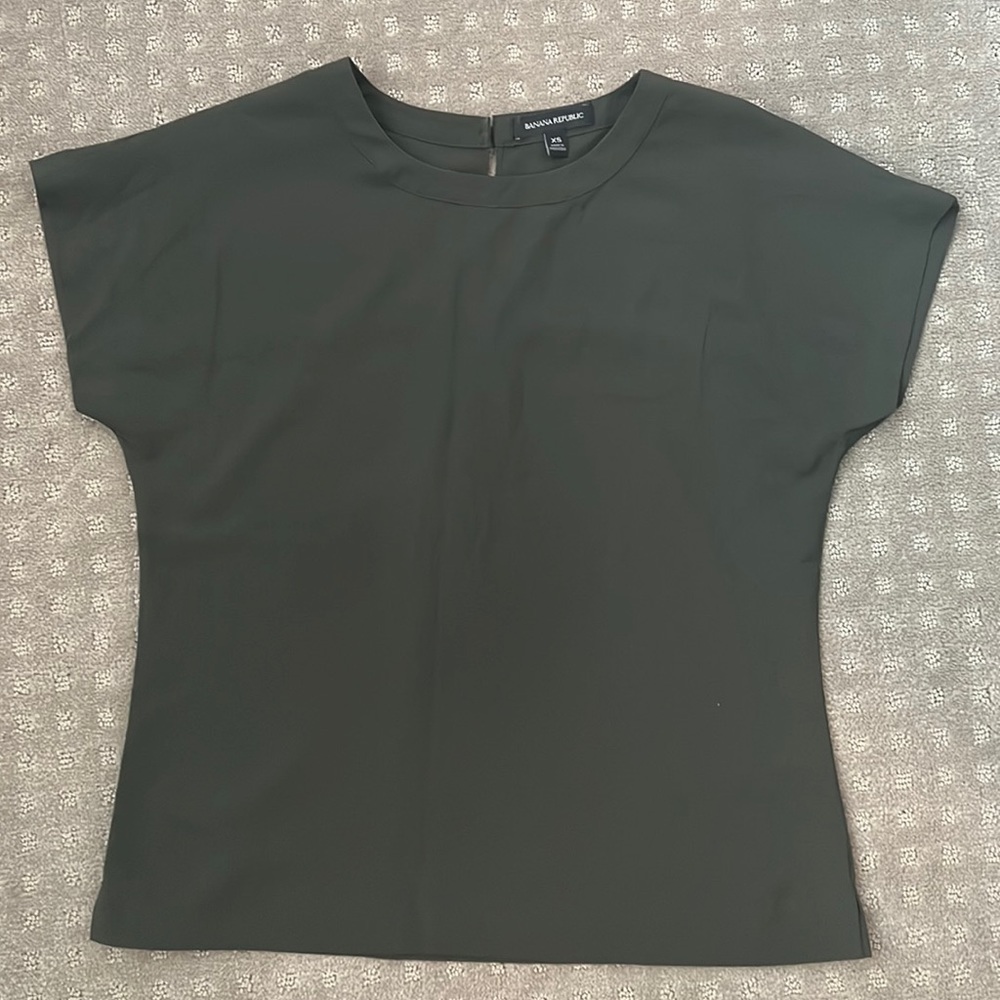 Womens short sleeve blouse